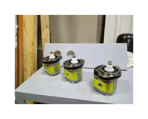 Гідромотор KINZE 730352 - Vivoil 7M4131001