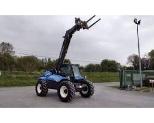 Ремонт мотора ходу New Holland LM435A