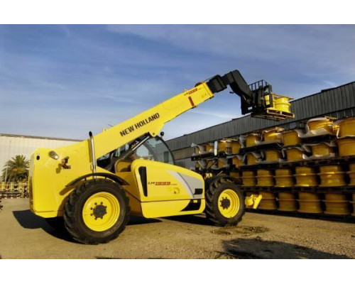Ремонт мотора ходу New Holland LM1333